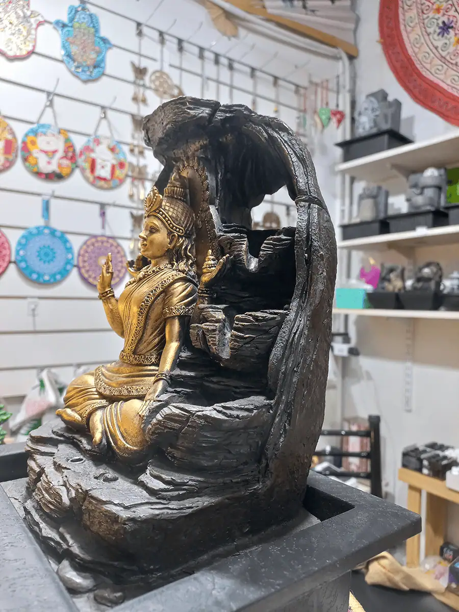 Fuente de agua mediana con Shiva