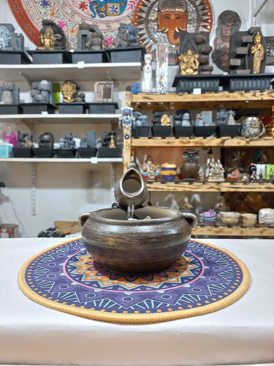 Fuente de agua Vasija Chocolate