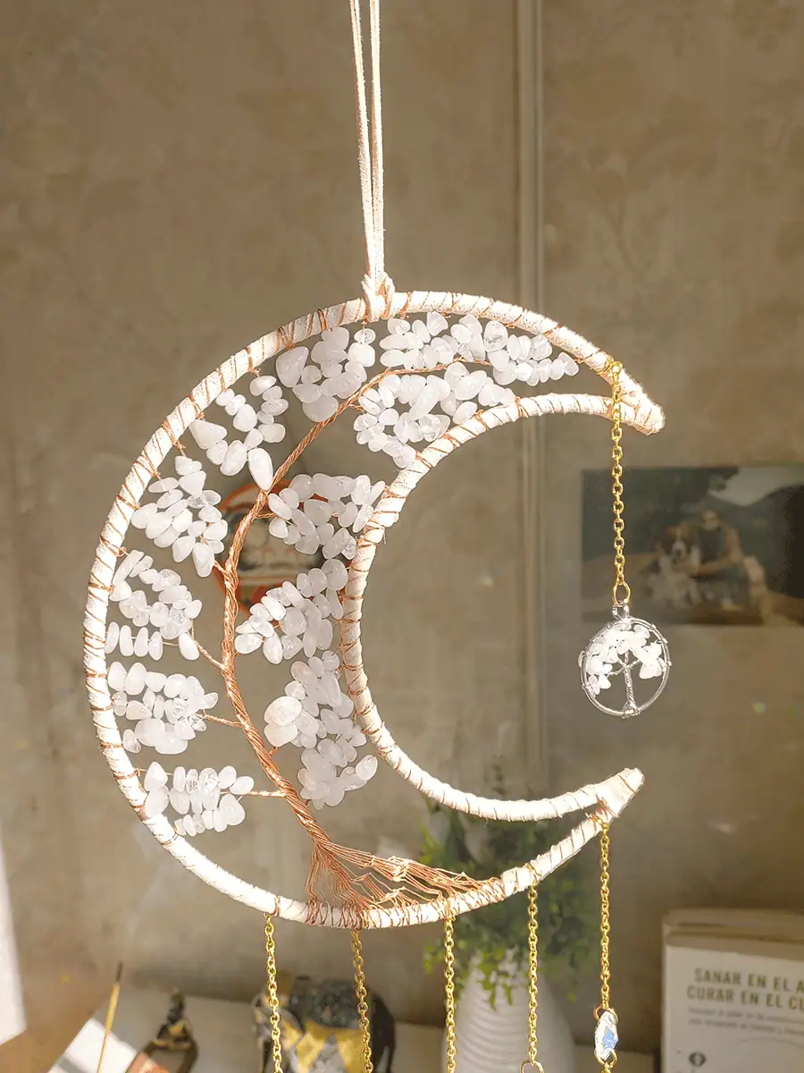 Atrapasol de luna con cuarsos Rosa