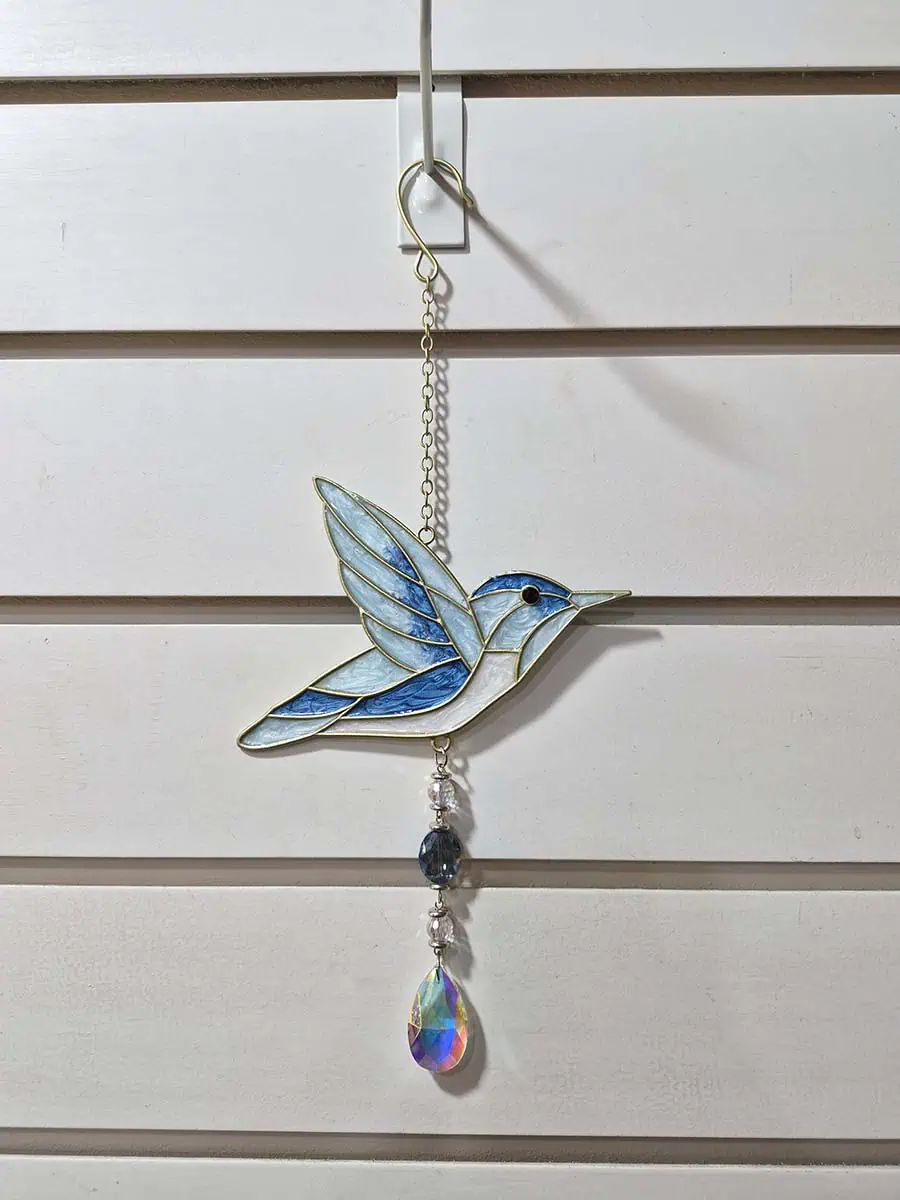 Atrapasol decorativo con colibrí celeste para colgar en ventana