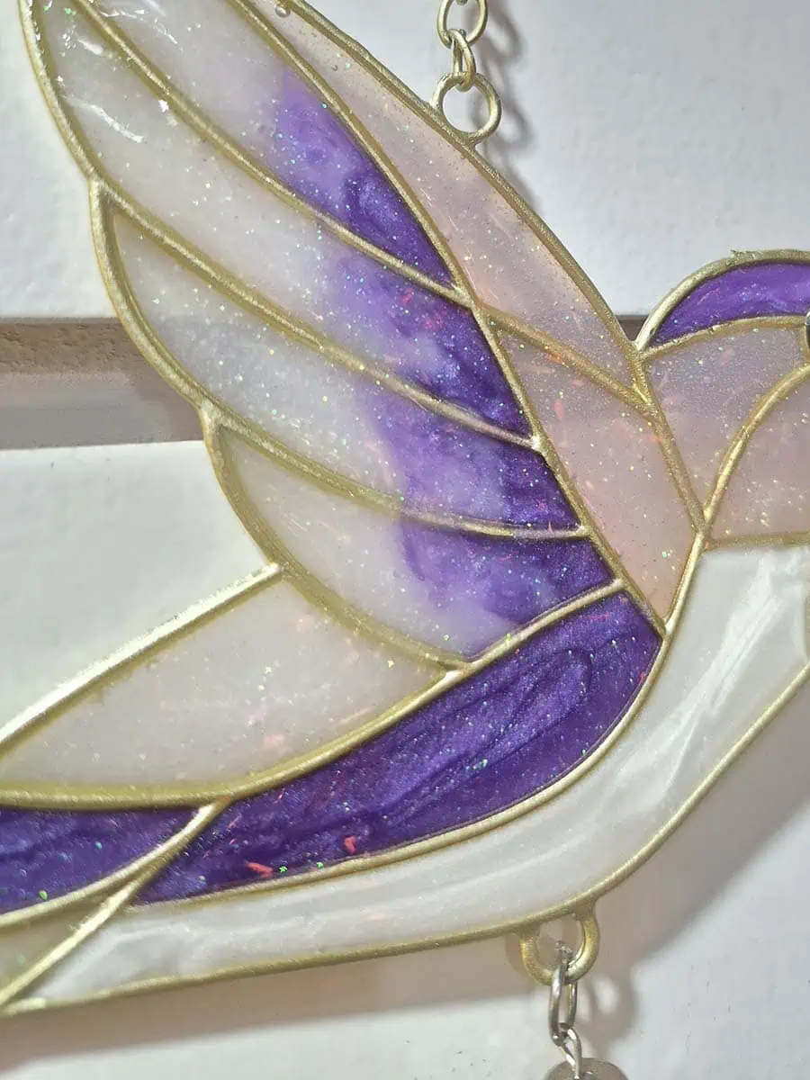 Atrapasol decorativo con colibrí violeta para colgar en ventana