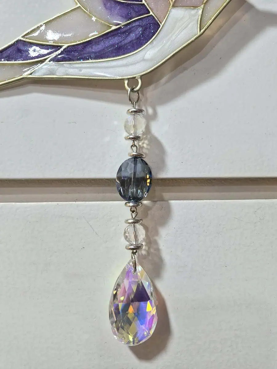 Atrapasol decorativo con colibrí violeta para colgar en ventana