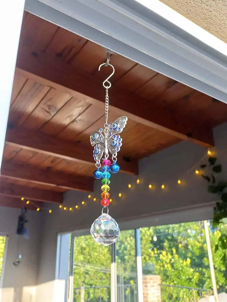 Atrapasol mariposa con ojo turco y cristal decorativo para ventana