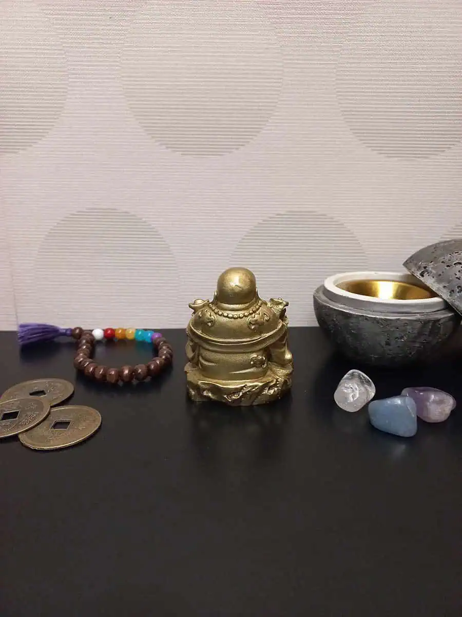 imagen de un Budai de la abundancia con lingote