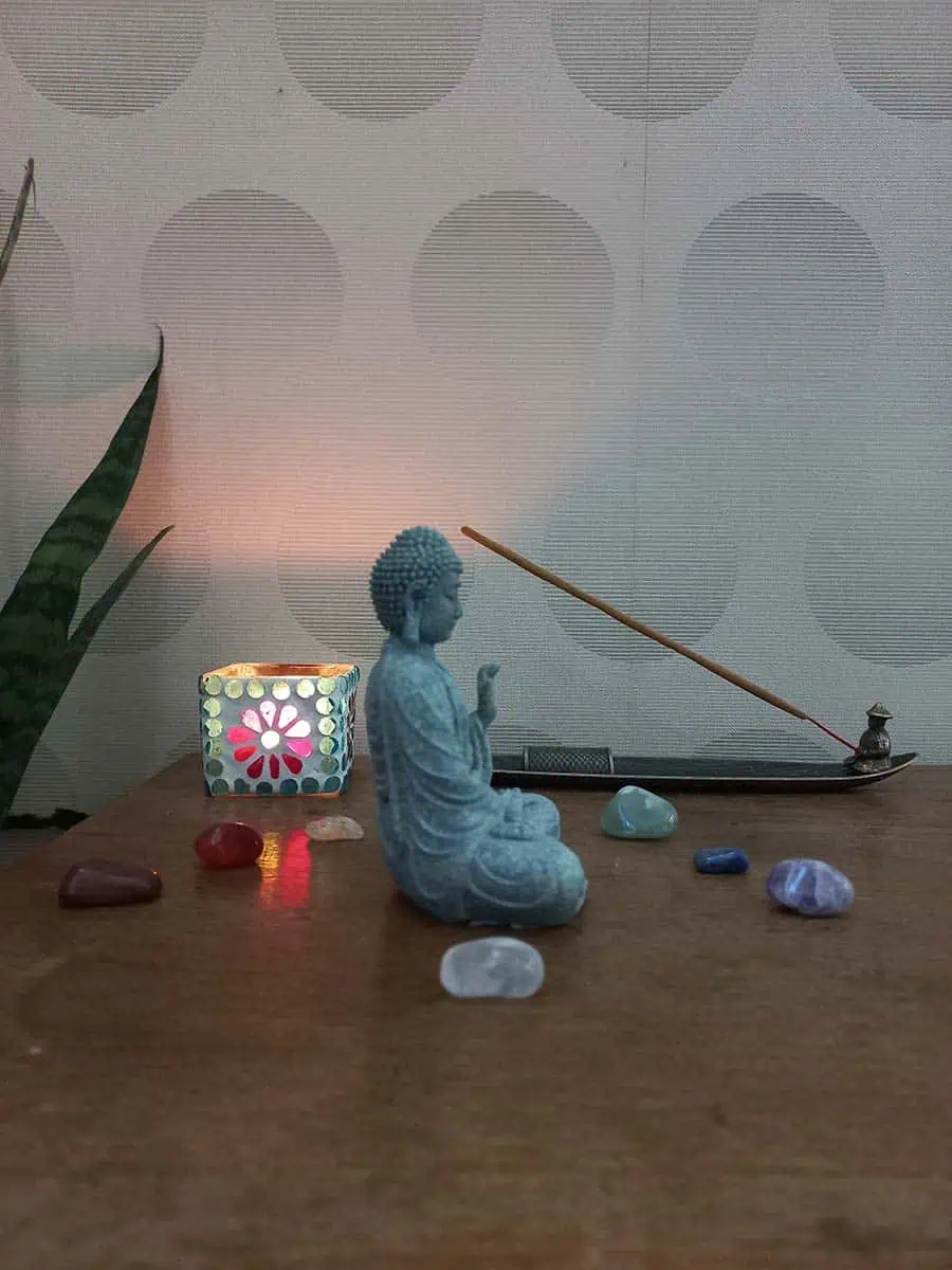 imagen de Buda Mudra Abhaya