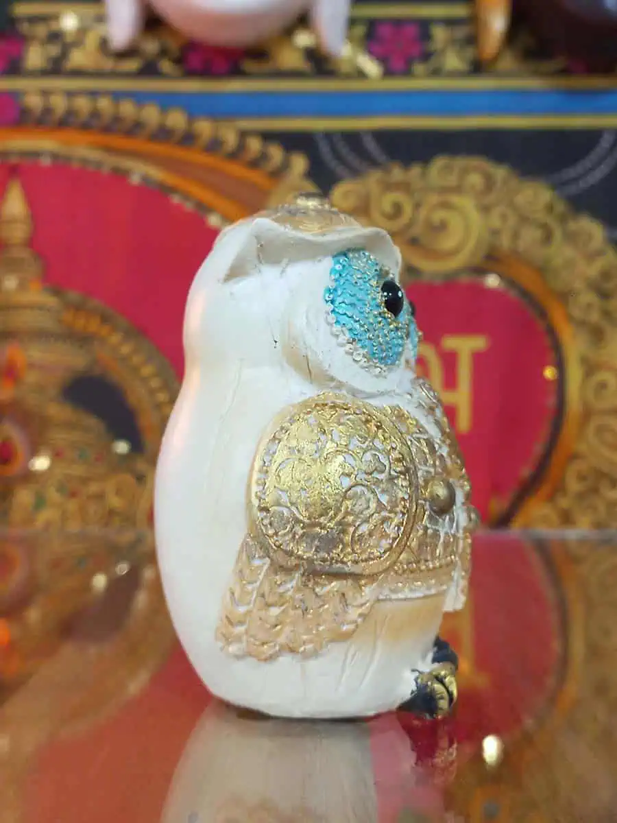 imagen de una lechuza decorativa para la casa