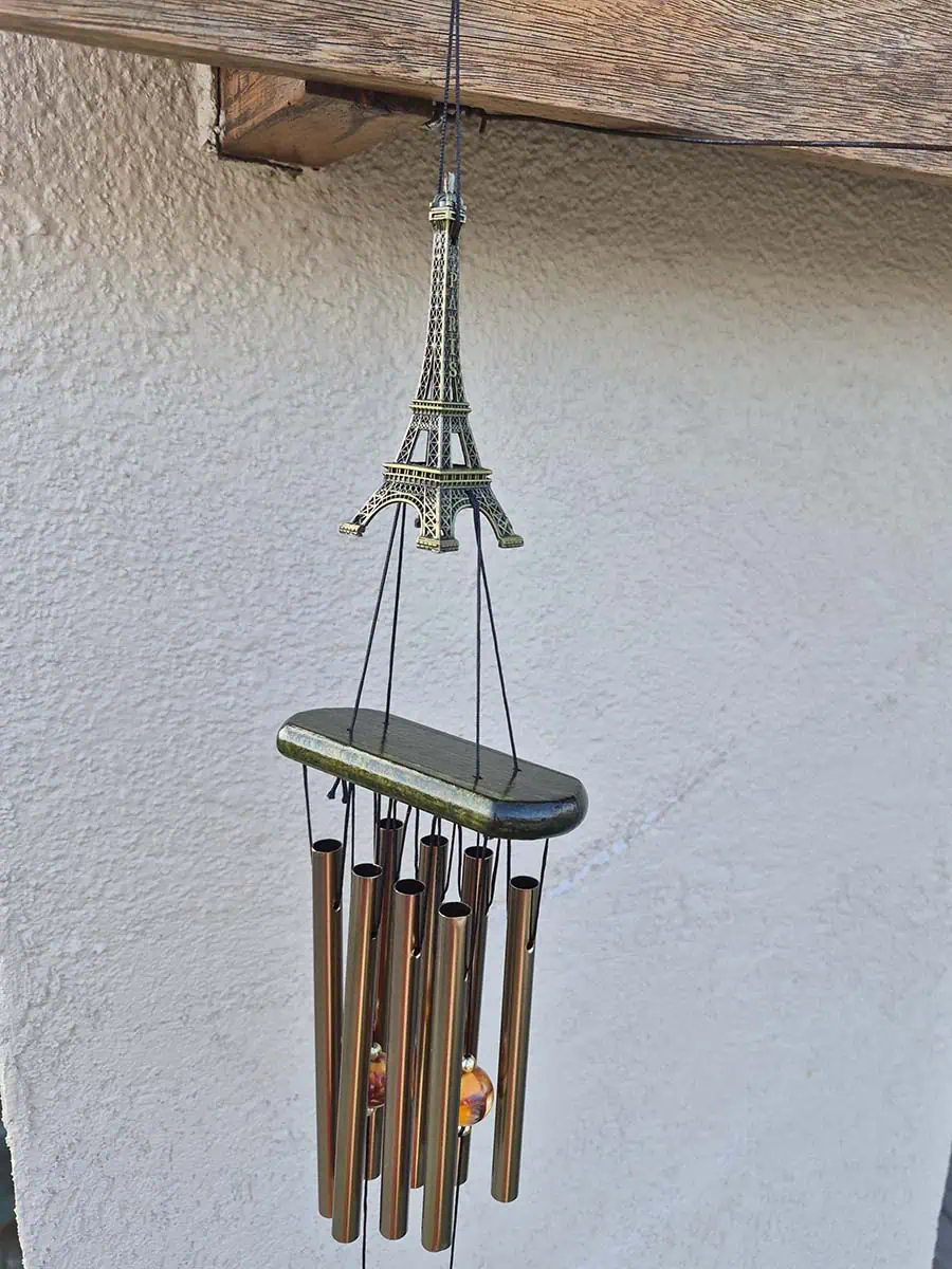 Llamador de ángeles con la Torre Eiffel
