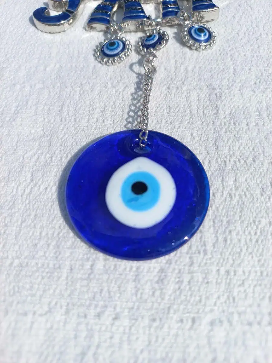 imagen de Colgante de mano de Fátima con ojo turco