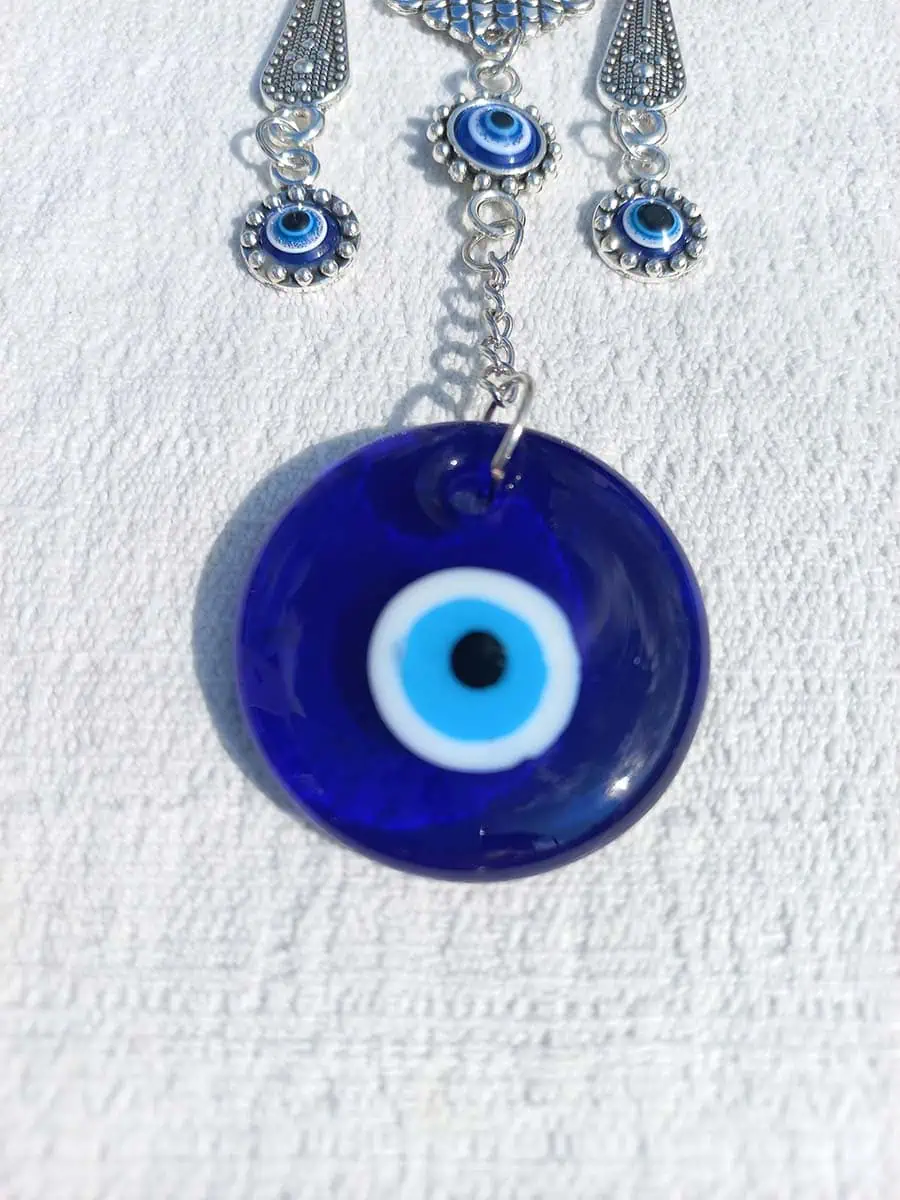 imagen de Colgante de mano de Fátima con ojo turco