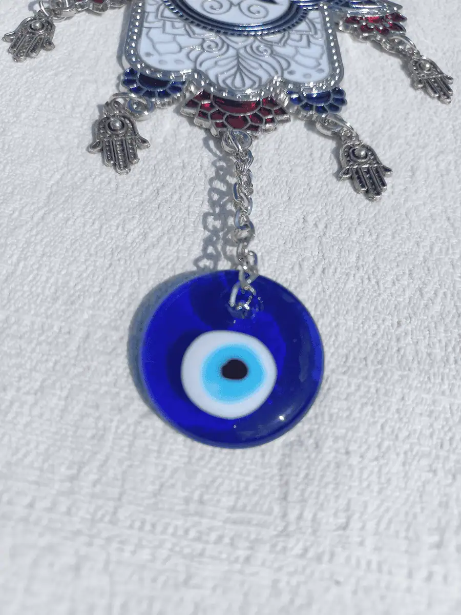imagen de Colgante de mano de Fátima con ojo turco